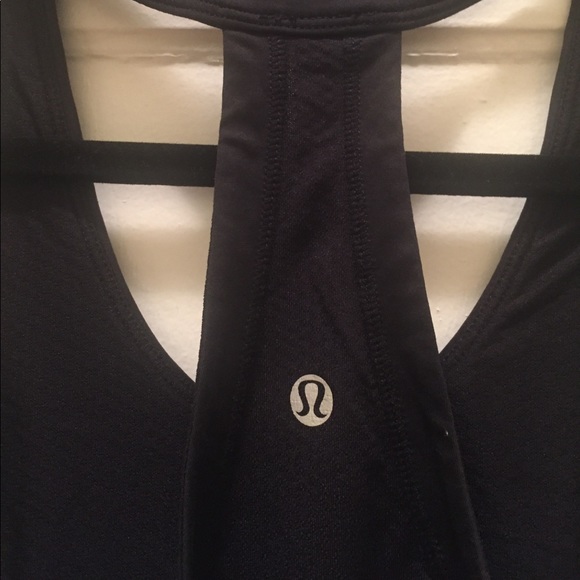 Lululemon Black Tank Size 4 - Picture 6 of 8