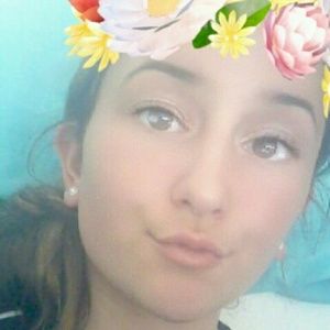 Meet your Posher, Kylee