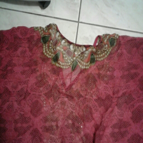 top - Picture 4 of 4