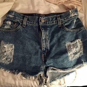 Levi cutoff shorts