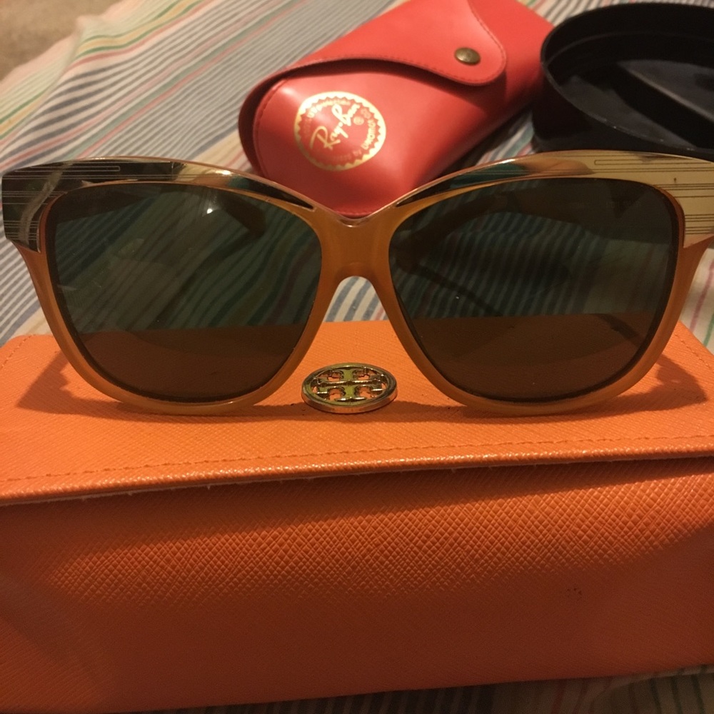 Tory Burch cat eye glasses