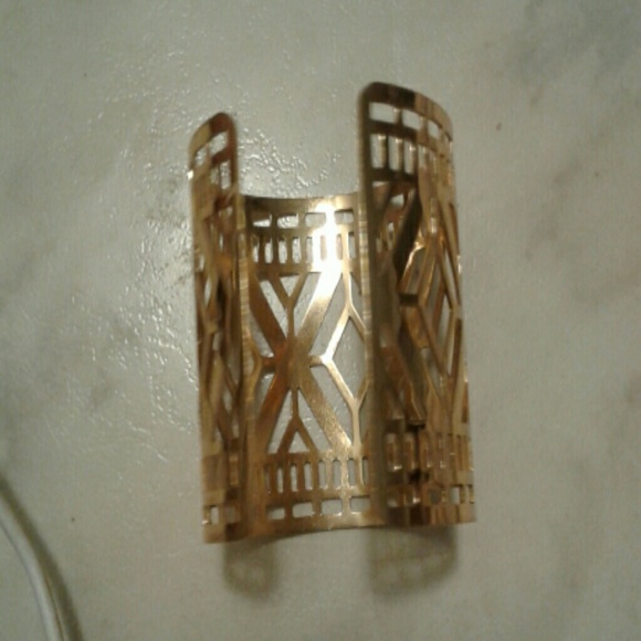 cuff - Picture 4 of 4