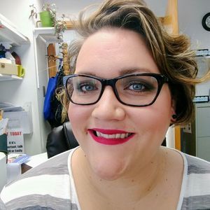 Meet your Posher, Amy