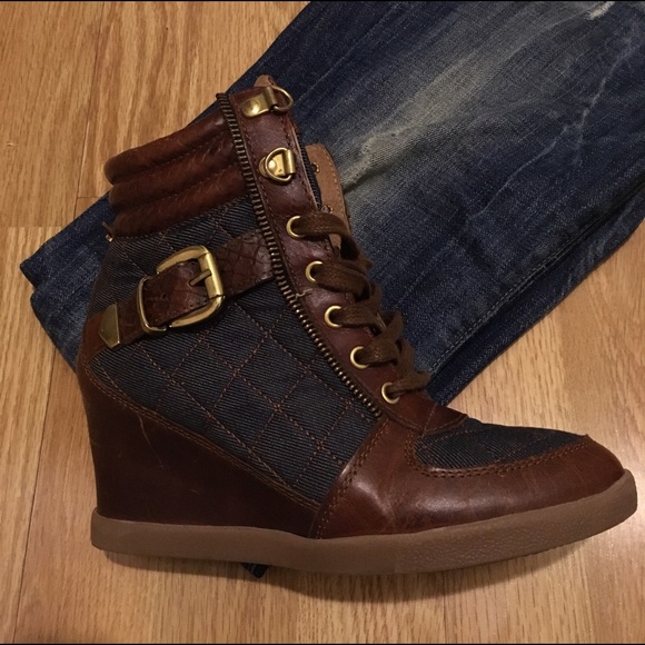 ✨Beautiful✨Wedge sneakers (Leather & denim mix) - Picture 2 of 3