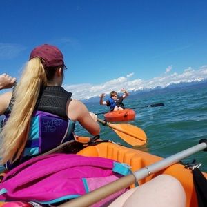 Meet your Posher, Marisal