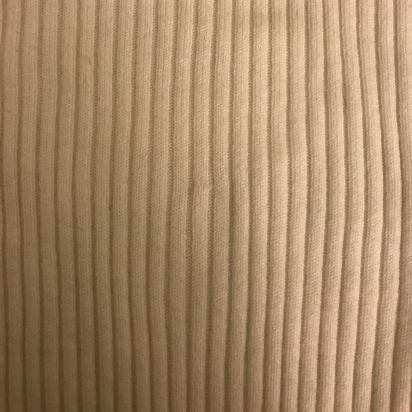 White off shoulder crop top - Picture 5 of 5