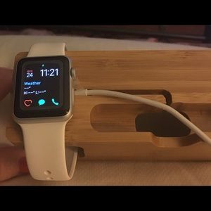 Apple Watch and iPhone docking station
