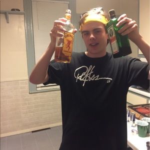 Meet your Posher, Tyler