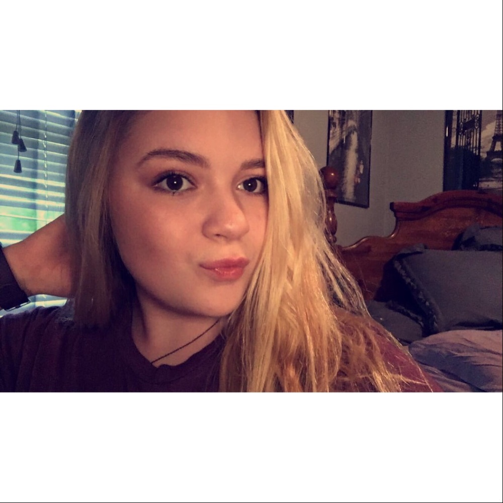 Meet your Posher, Bethany