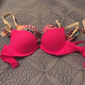 VS push-up bra bundle