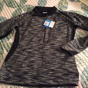 Columbia 3/4 zip up hoodie. NWT 😃😃