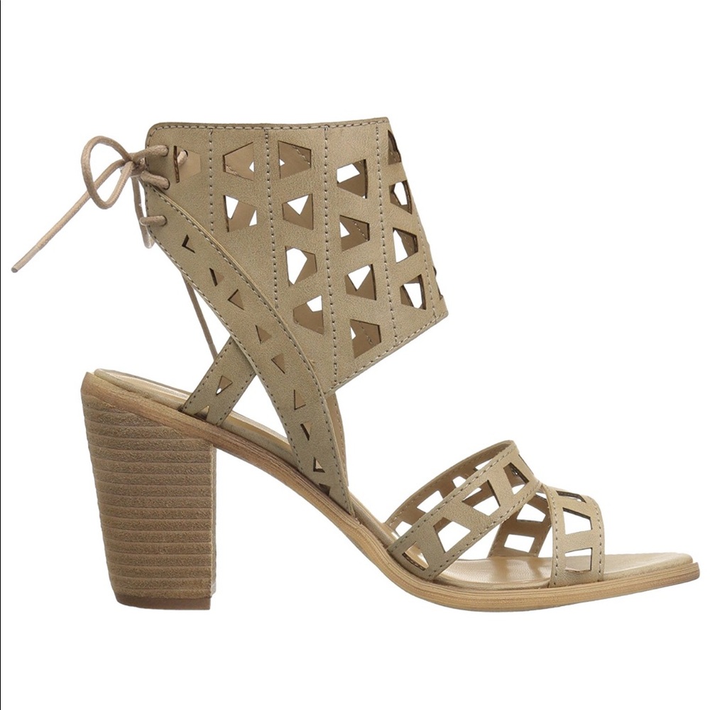 Laser Cut with Bow Ankle Lace Up Sandals_4