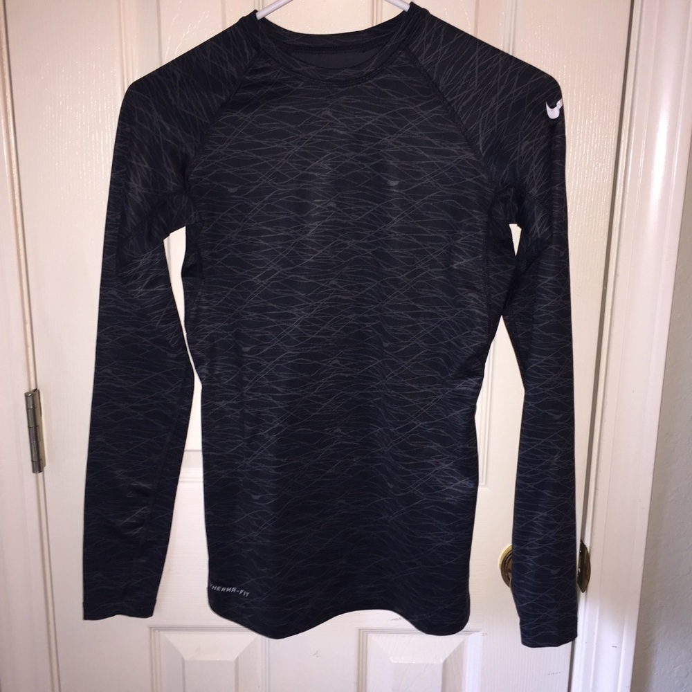 ❌SOLD❌NIKE pro combat long sleeve