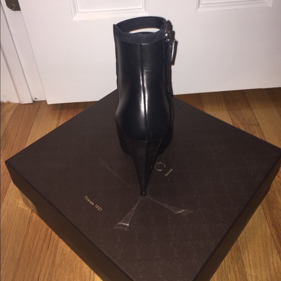 NWB 100% authentic Gucci open toe black booties - Picture 2 of 3