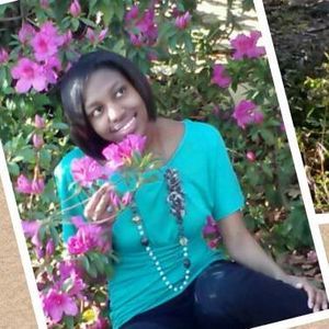 Meet your Posher, Candice