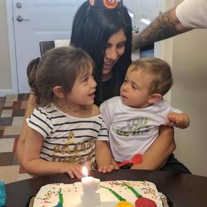 Meet your Posher, Michele