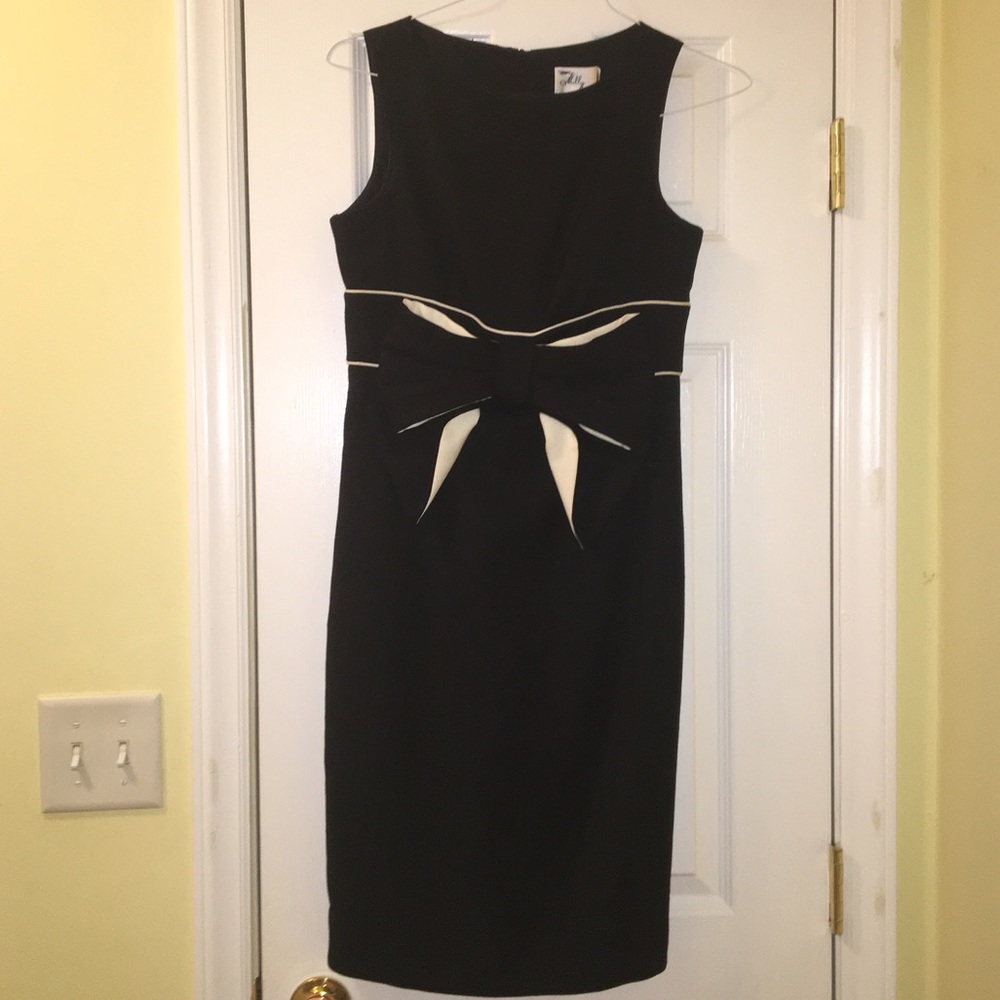 Beautiful Milly black and white bow dress size M