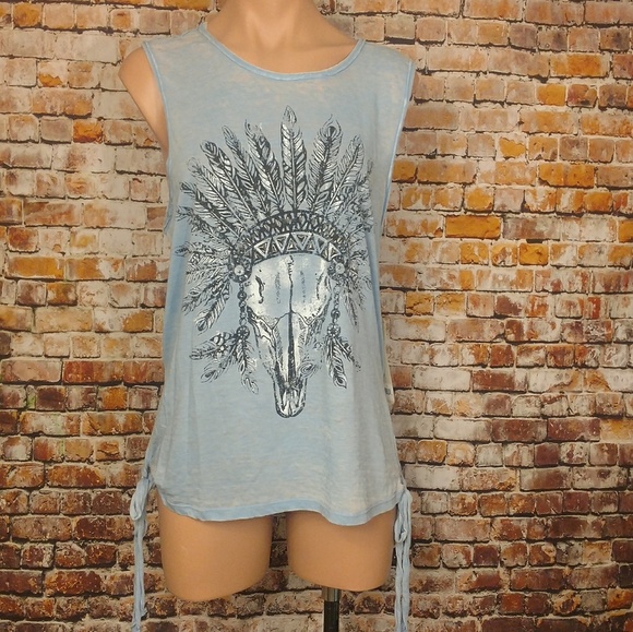 Wrangler Tops - NWT Chief Skull Top XL Wrangler