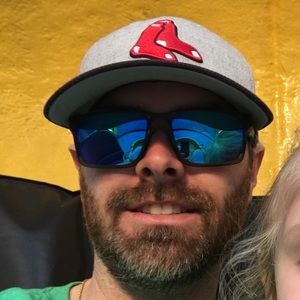 Meet your Posher, Larry