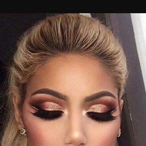 Meet your Posher, Janet