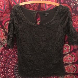American eagle gray lacey shirt