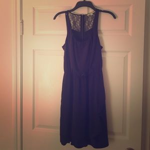 Gianni Bini Navy and lace flirty dress!