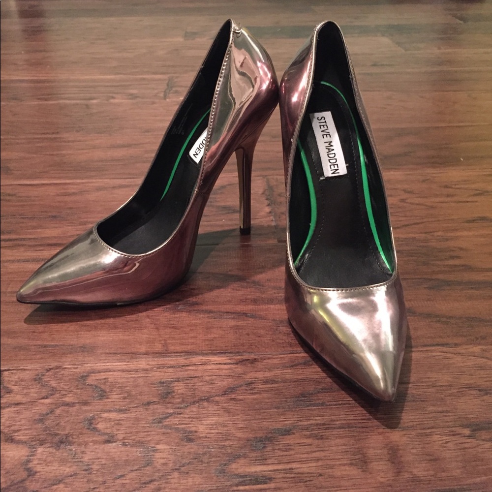 Steve Madden Metallic Heels