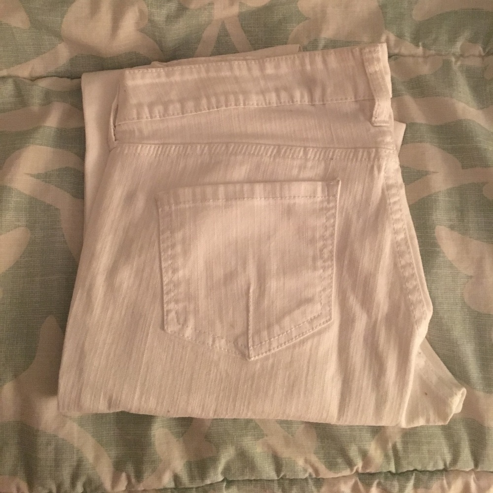 White Skinny Jeans from Mango.