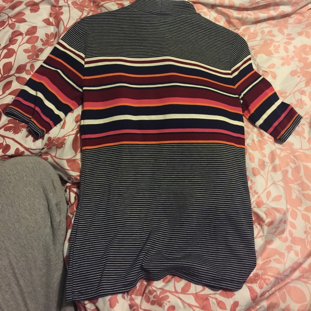 Turtle neck shirt