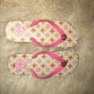 Tory burch flip flops