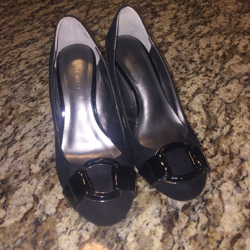Nine West black suede wedges