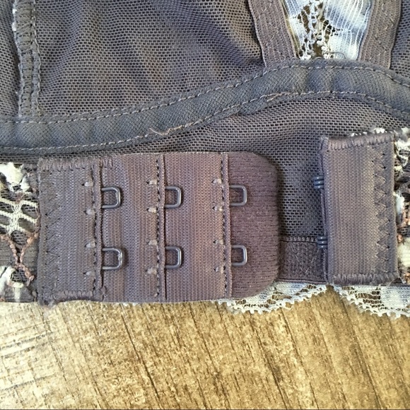 Free People Galloon Lace Halter Leopard Bra XS - Picture 7 of 8