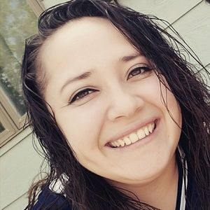 Meet your Posher, Eliana