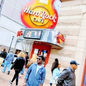 Meet your Posher, Prem