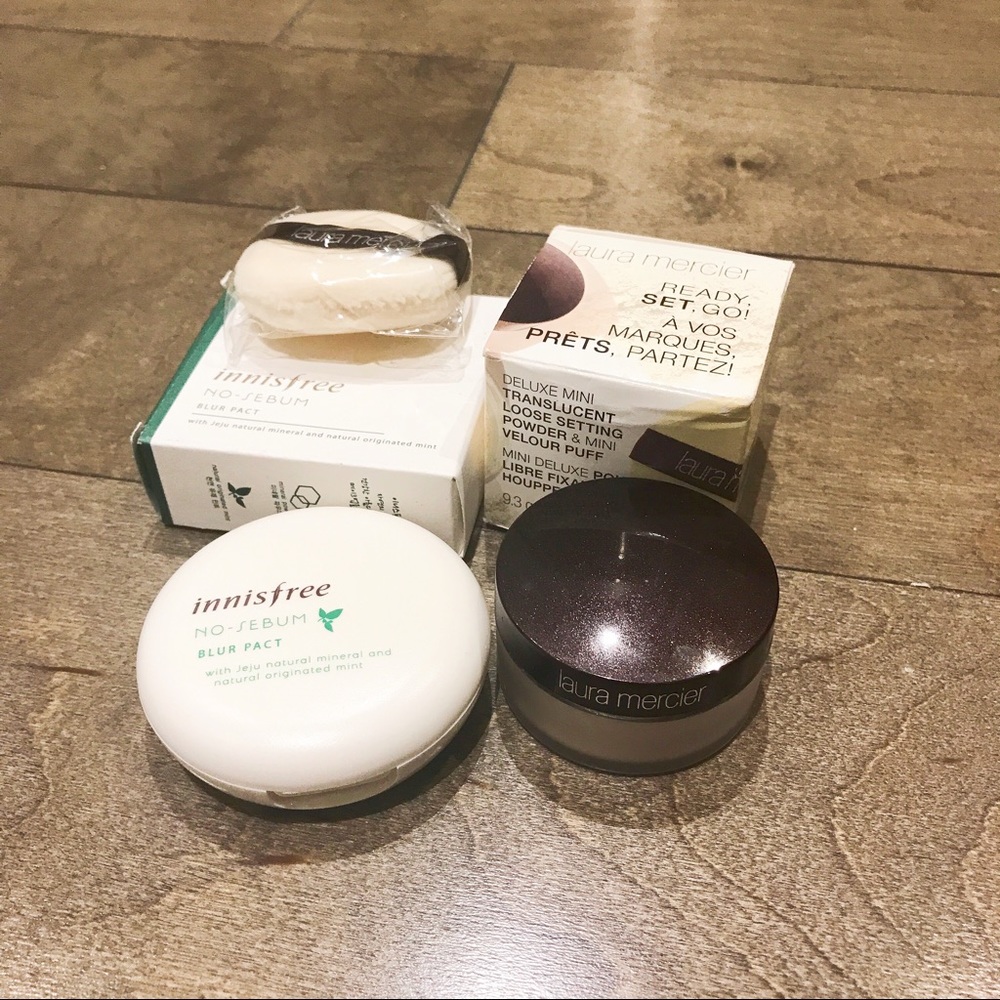 Innisfree and Laura Mercier setting powder bundle