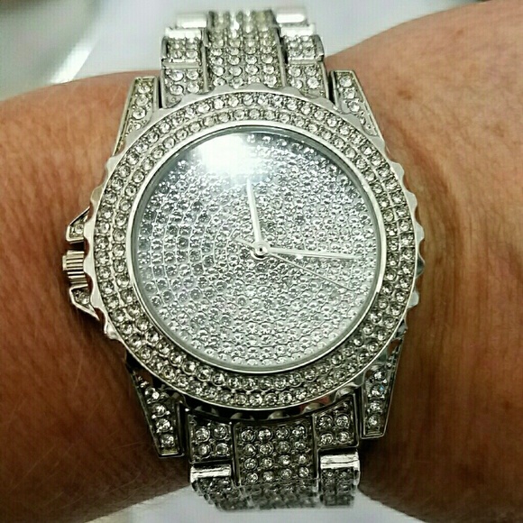 Swarvoski Accessories - Luxury Watch