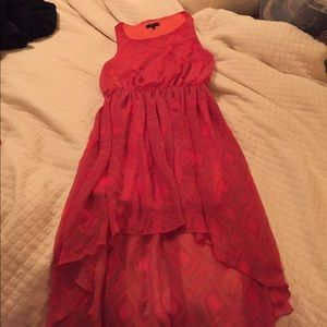 Soprano high-low dress