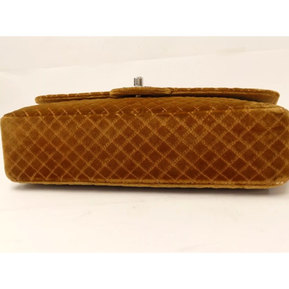 SOLD Chanel Velvet CC Turn Lock Vintage Chain Bag - Picture 3 of 8