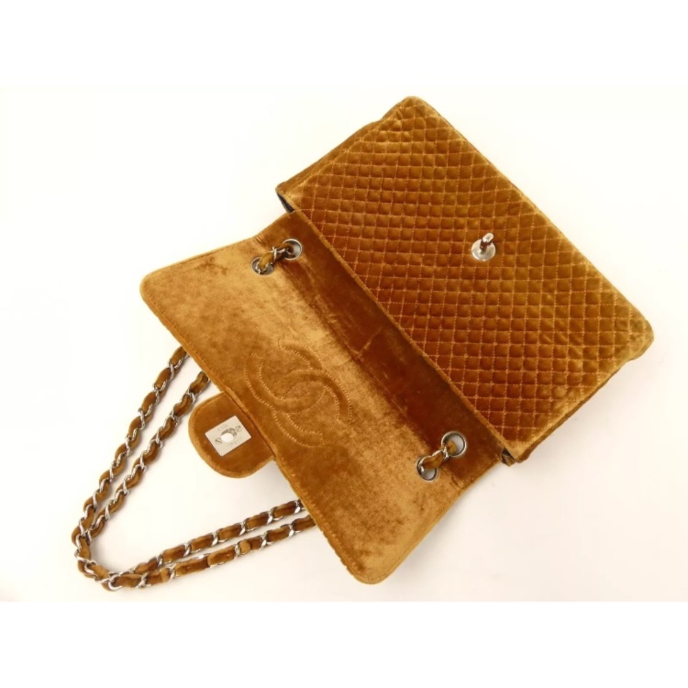 SOLD Chanel Velvet CC Turn Lock Vintage Chain Bag - Picture 6 of 8