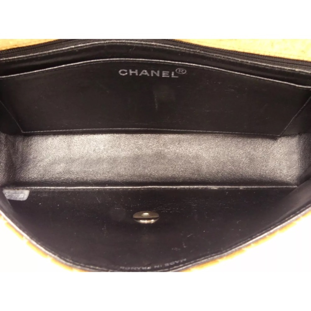 SOLD Chanel Velvet CC Turn Lock Vintage Chain Bag - Picture 7 of 8