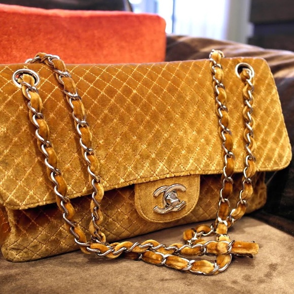 CHANEL Handbags - SOLD Chanel Velvet CC Turn Lock Vintage Chain Bag
