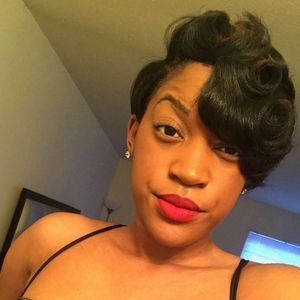 Meet your Posher, Jasmine