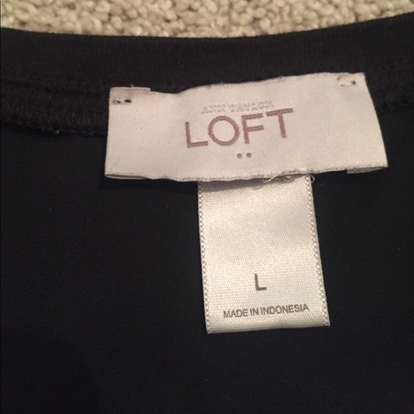 Black top - Picture 2 of 4