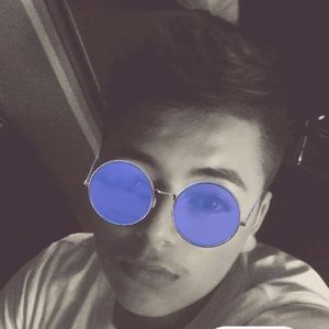 Meet your Posher, Erick