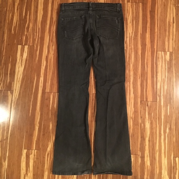 RVCA Jeans - Picture 4 of 5