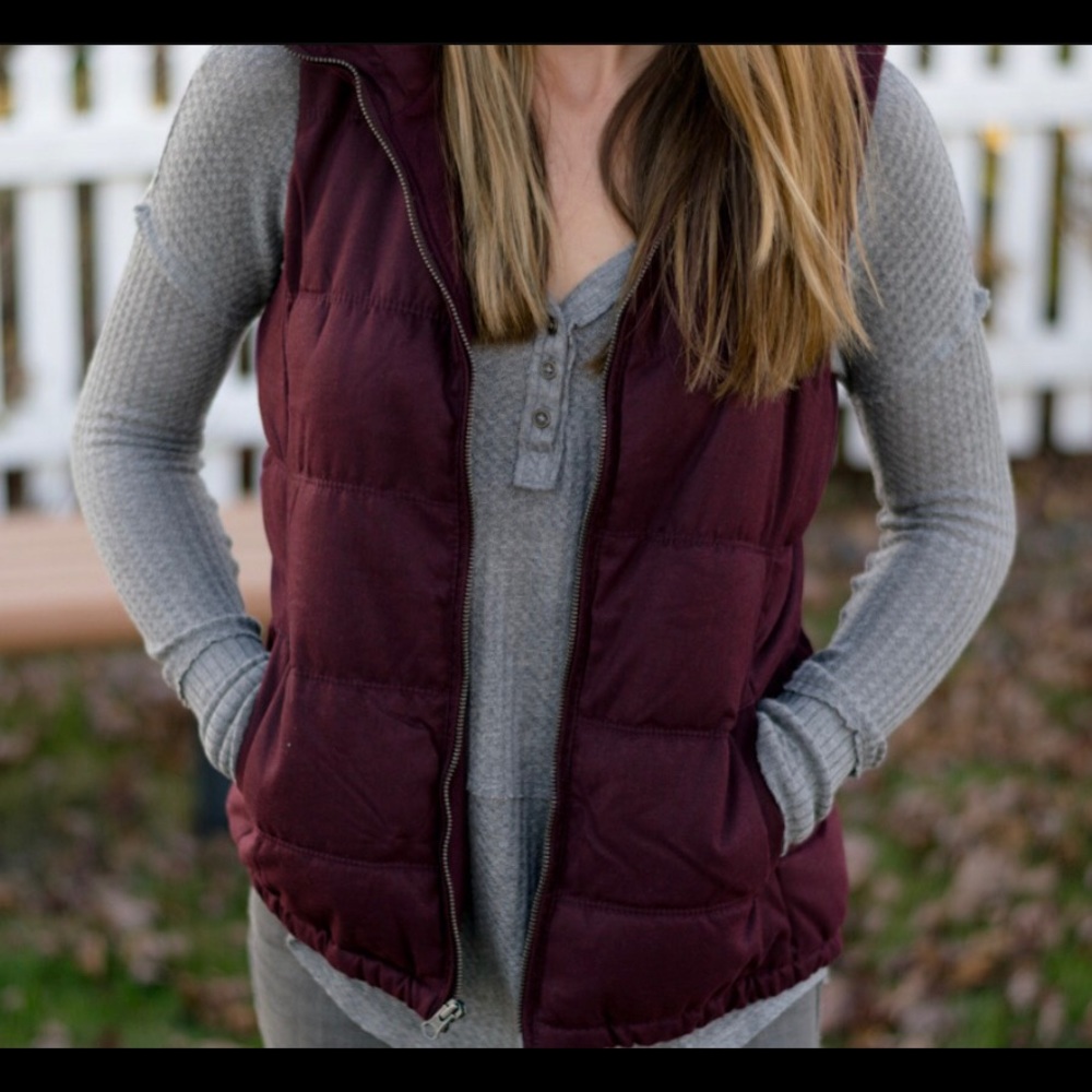 Old navy quilted puffer vest