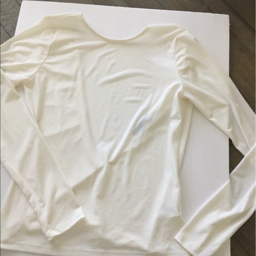 Very soft backless top