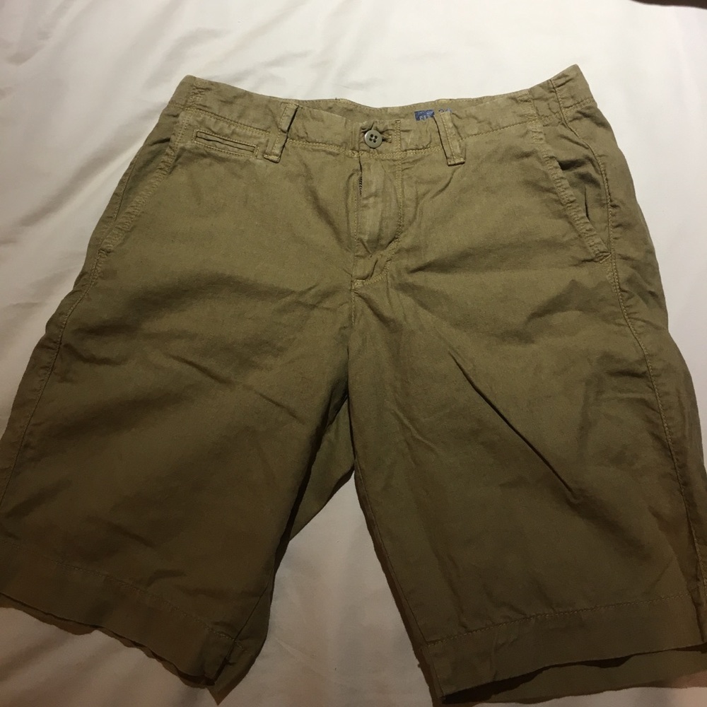 Gap Casual Khaki Chino Shorts