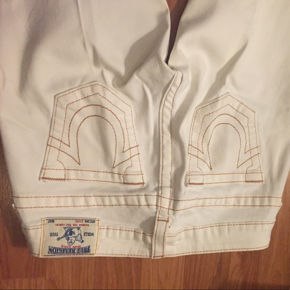 True religion - Picture 2 of 4