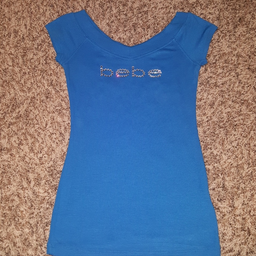 Bebe slim fit top  (M)